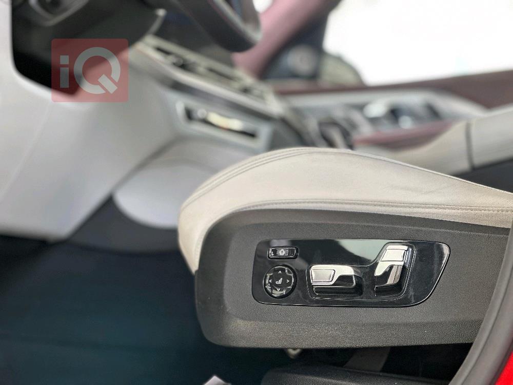 بي ام دبليو XM